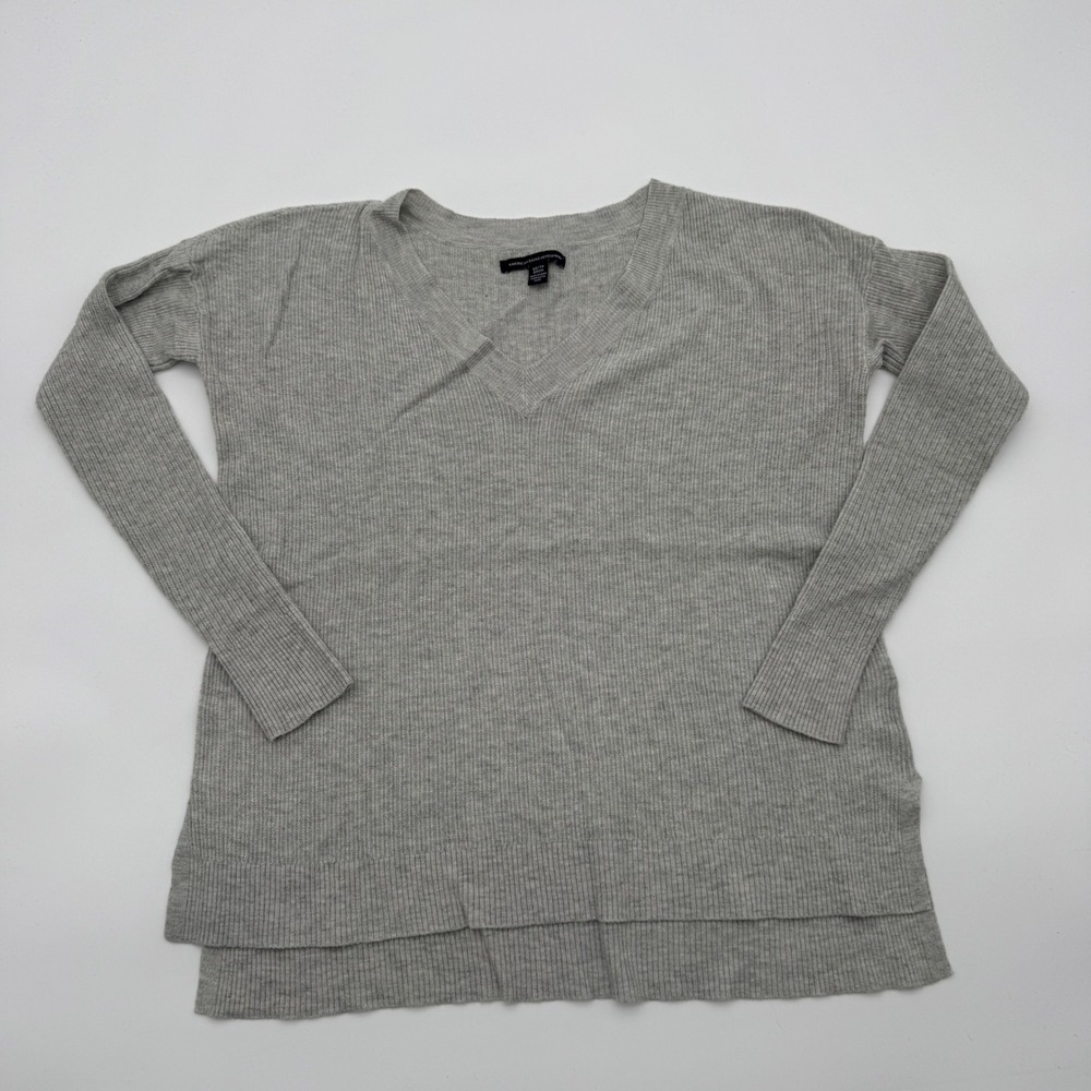 American Eagle Outfitters Womens Gray Ribbed V-Neck Light Weight Sweater XS
